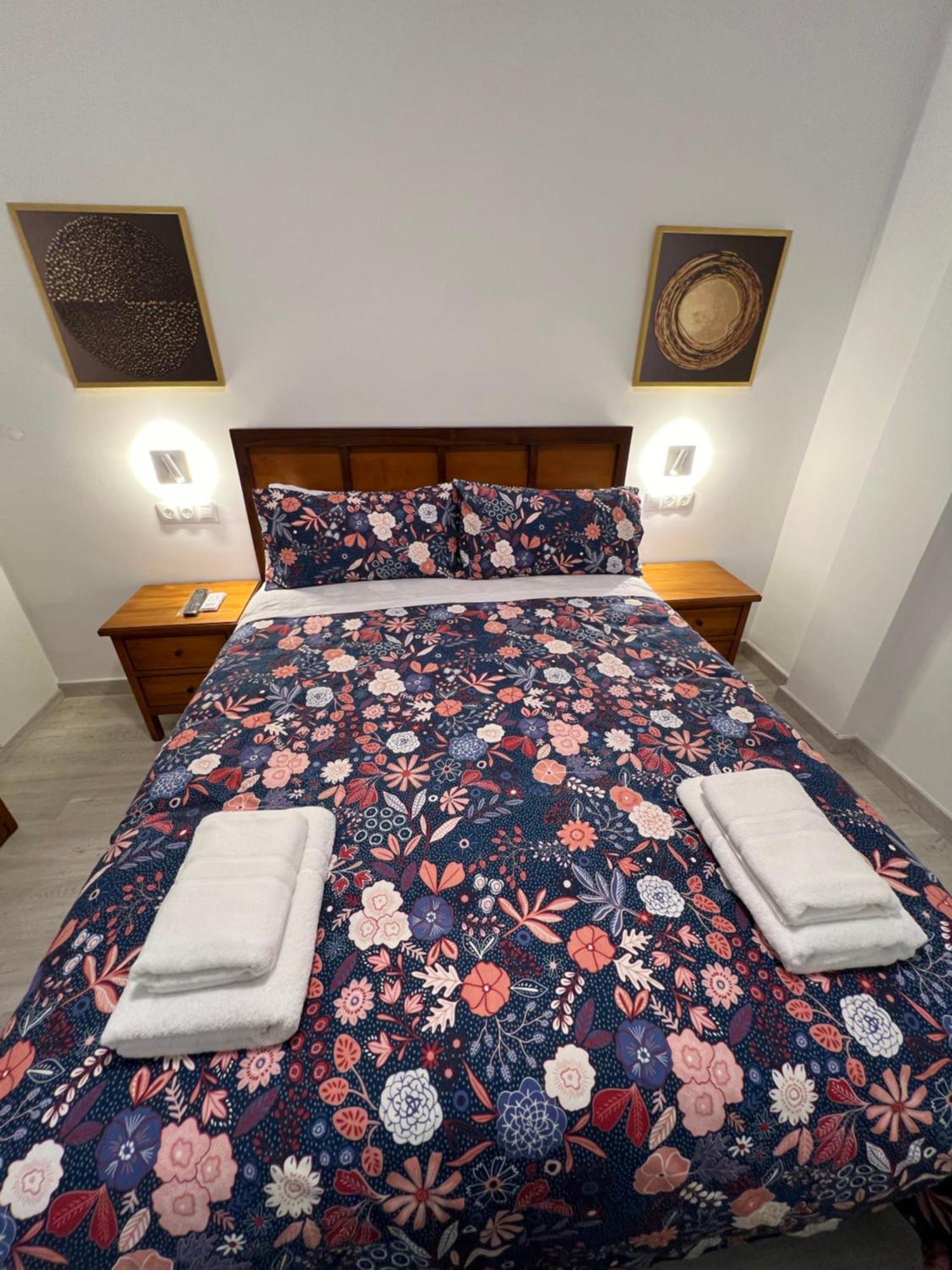 Gran Ritz Apartamentos Especial Terraza Exclusiva C Zenete مالقة المظهر الخارجي الصورة