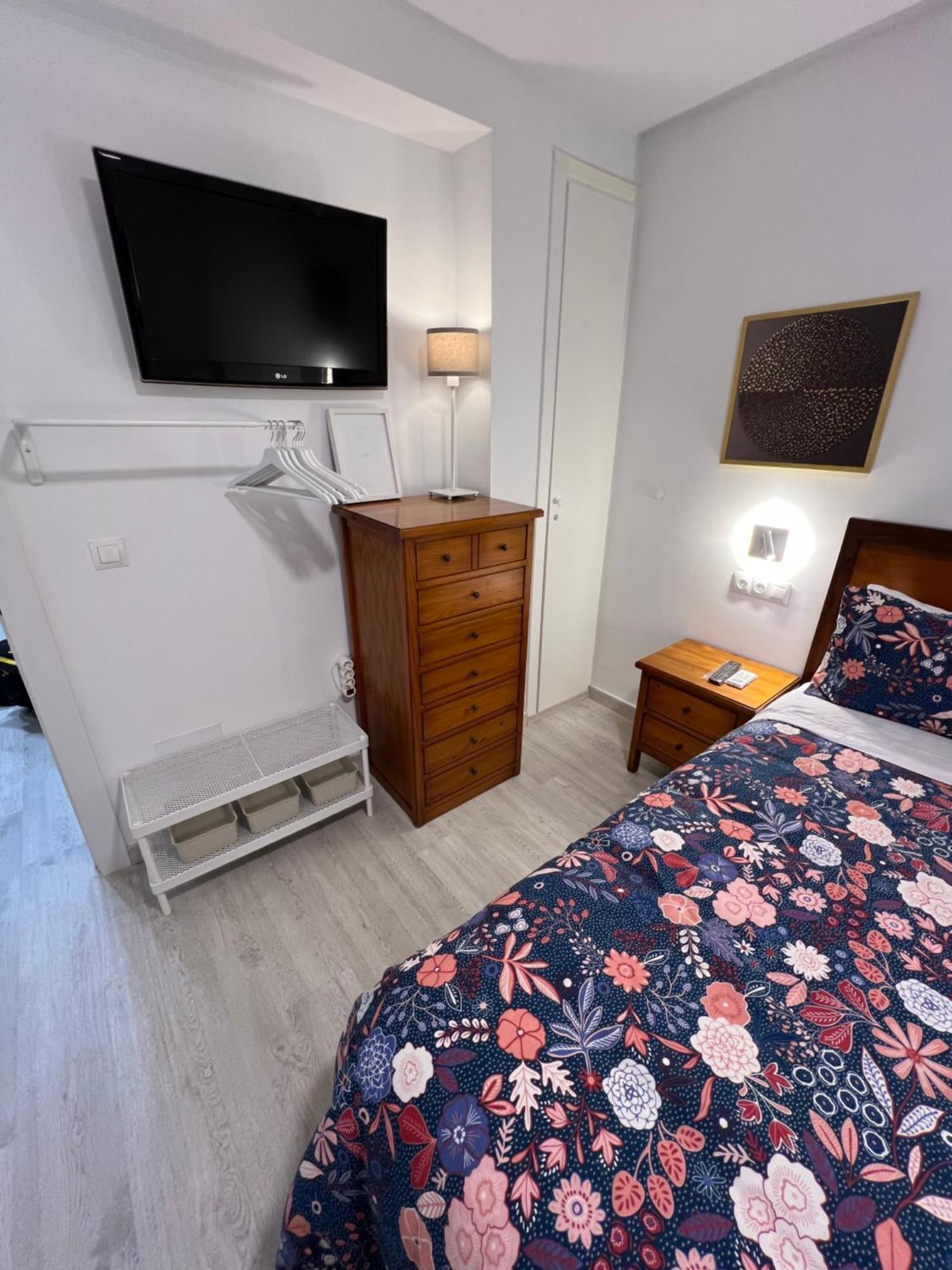 Gran Ritz Apartamentos Especial Terraza Exclusiva C Zenete مالقة المظهر الخارجي الصورة