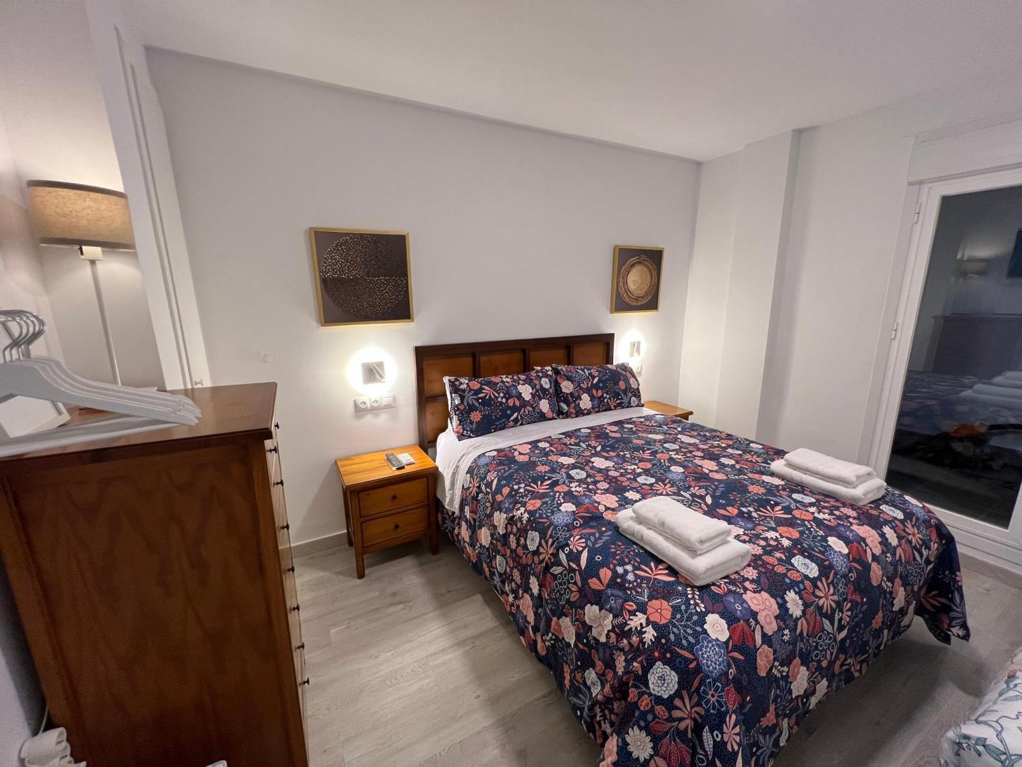 Gran Ritz Apartamentos Especial Terraza Exclusiva C Zenete مالقة المظهر الخارجي الصورة
